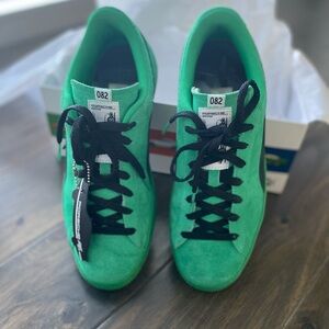 Porsche by Puma limited edition. These are unisex 8.5 men & 10 for women.